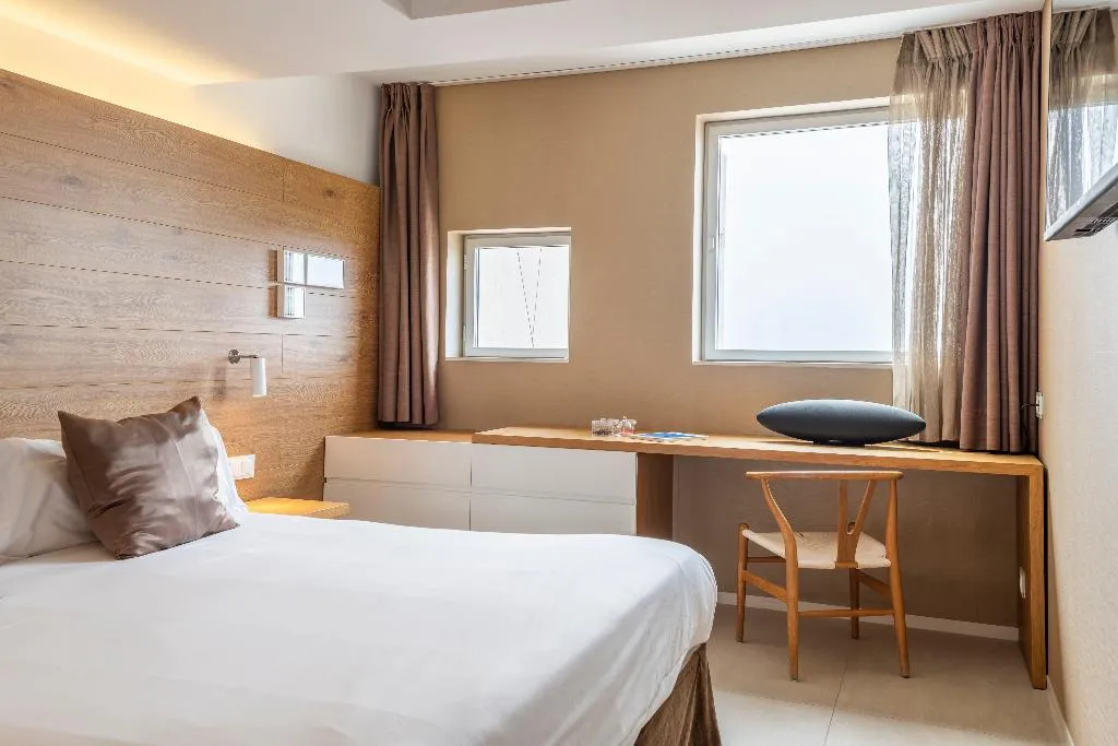 JUNIOR SUITE STANDARD Room, Leonardo Boutique Hotel Port Portals - Adults only, Majorca