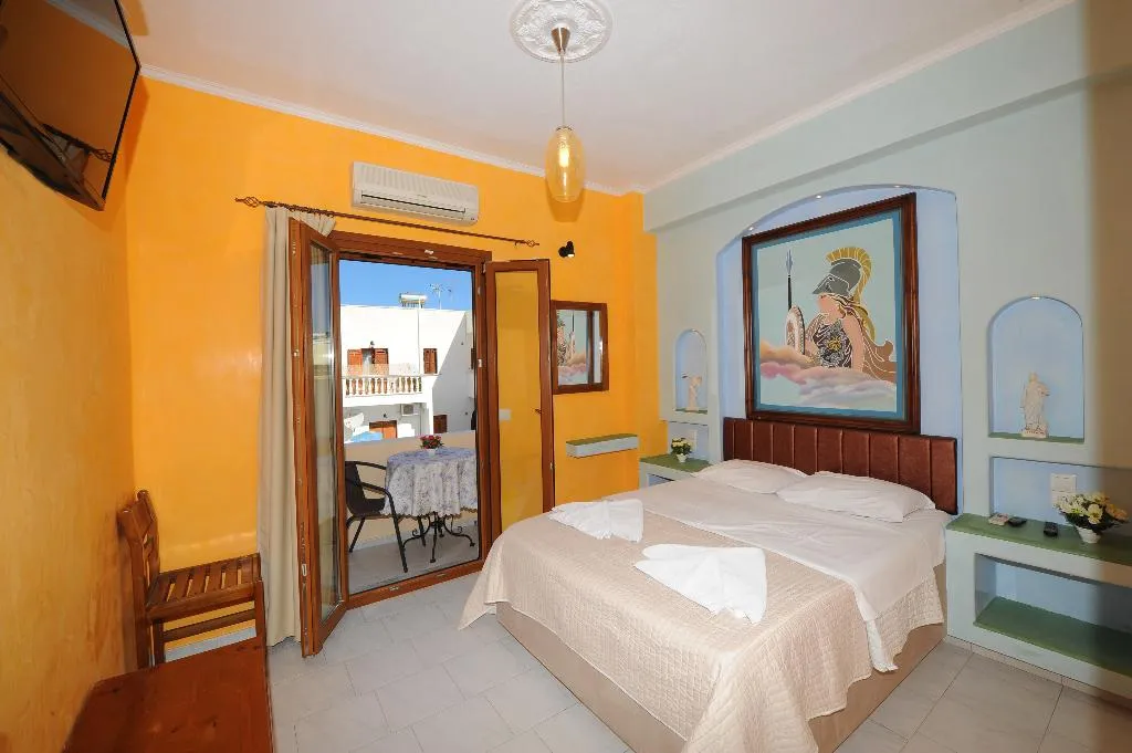 APARTMENT CAPACITY 2 Room, Orfeas Apartments, Santorini