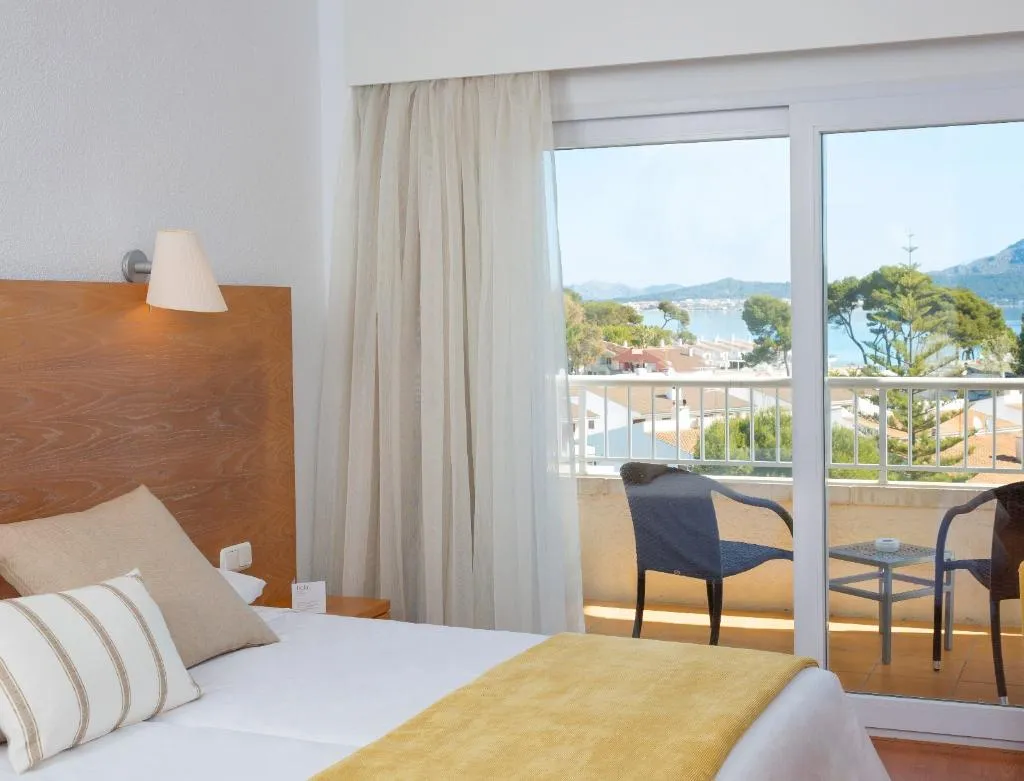 Double or Twin STANDARD Room, JS Alcudi Mar, Majorca