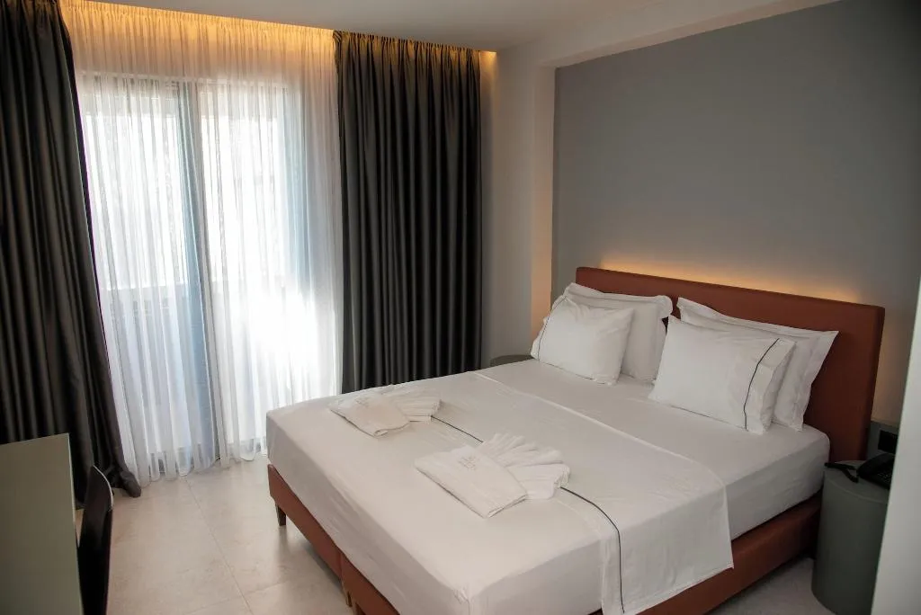 Room, Adria Palace Hotel, Durres