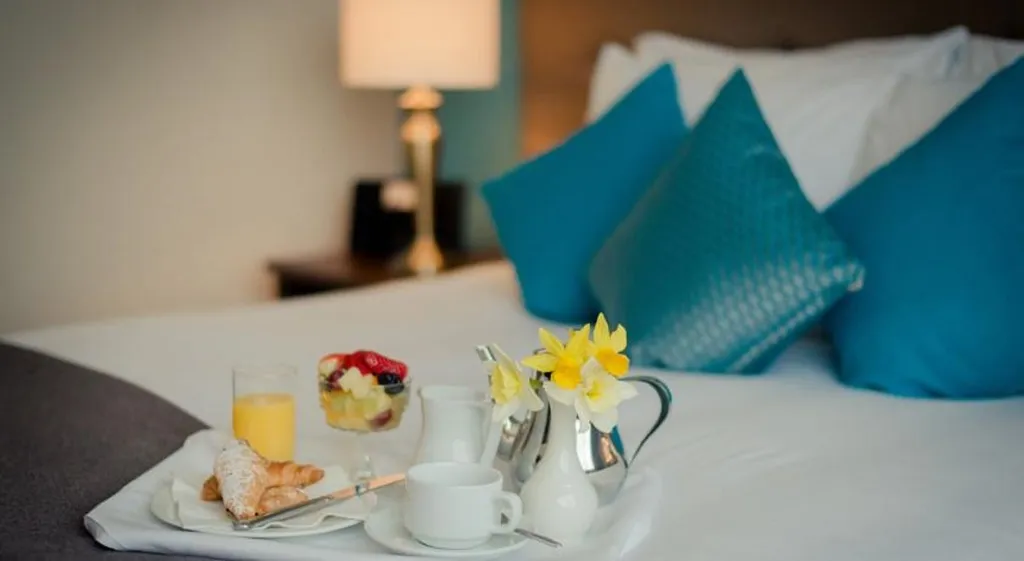 TWIN STANDARD Room, Imi Residence, Dublin