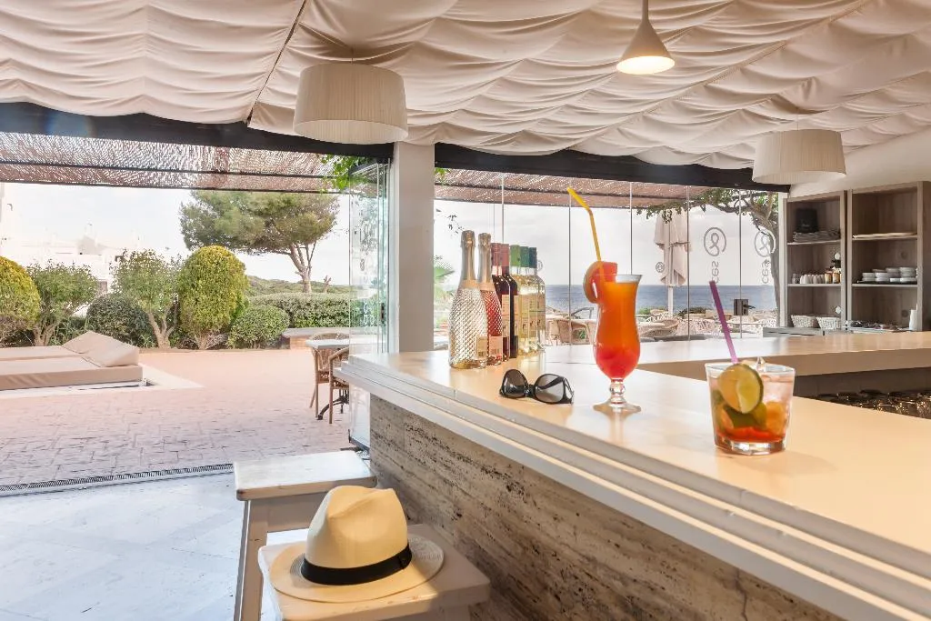 Bar, Menorca Binibeca by Pierre & Vacances Premium*, Menorca