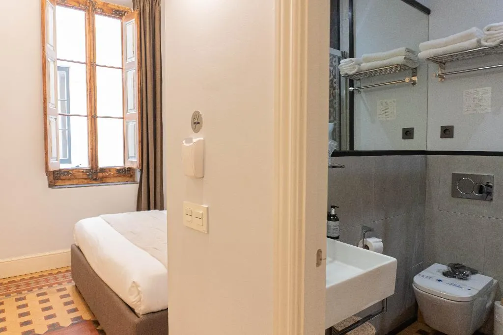 DOUBLE STANDARD Room, We Boutique Hotel, Barcelona