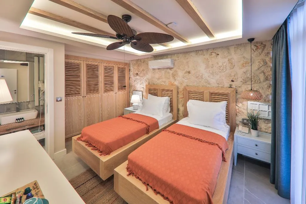 SUITE WITH PRIVATE POOL Room, Kalkan Saray Suites, Dalaman