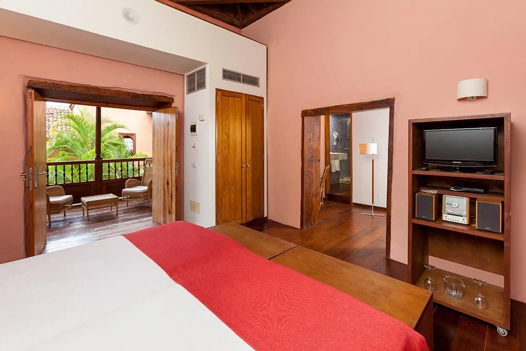 JUNIOR SUITE CAPACITY 2 Room, Hotel LIVVO La Quinta Roja, Tenerife
