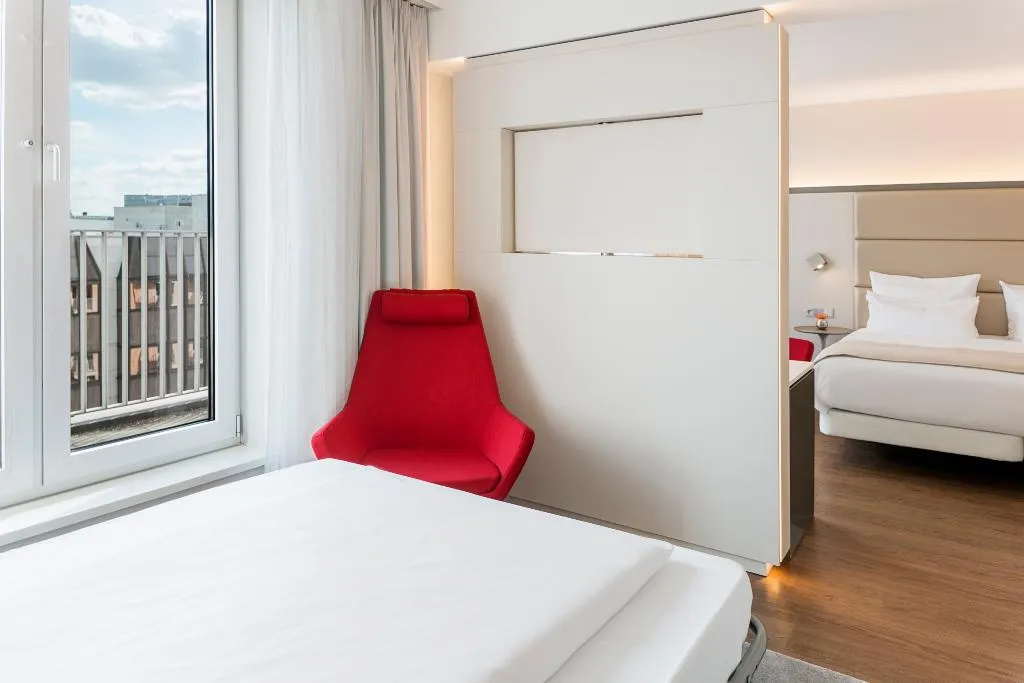 FAMILY ROOM WITH TERRACE Room, NH Collection Berlin Mitte am Checkpoint Charlie, Berlin