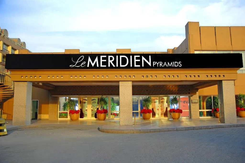 General view, Le Meridien Pyramids, Cairo