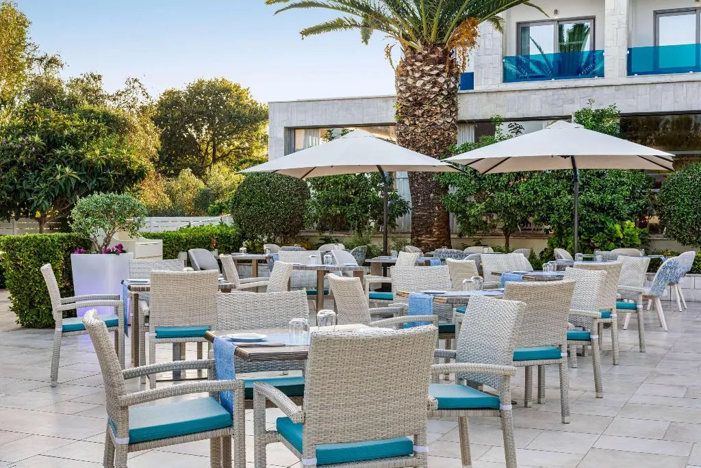 Restaurant, TRYP by Wyndham Corfu Dassia, Corfu