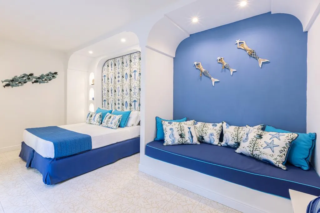 FAMILY ROOM SEA VIEW TWO BEDROOMS Room, Hotel Corallo Sorrento, Naples