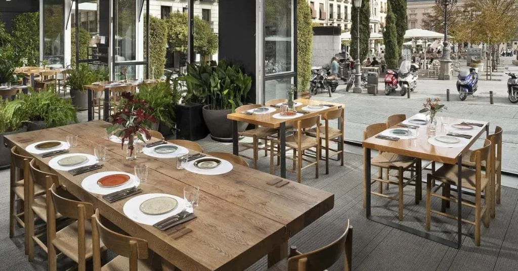 Restaurant, ME Madrid Reina Victoria, Madrid