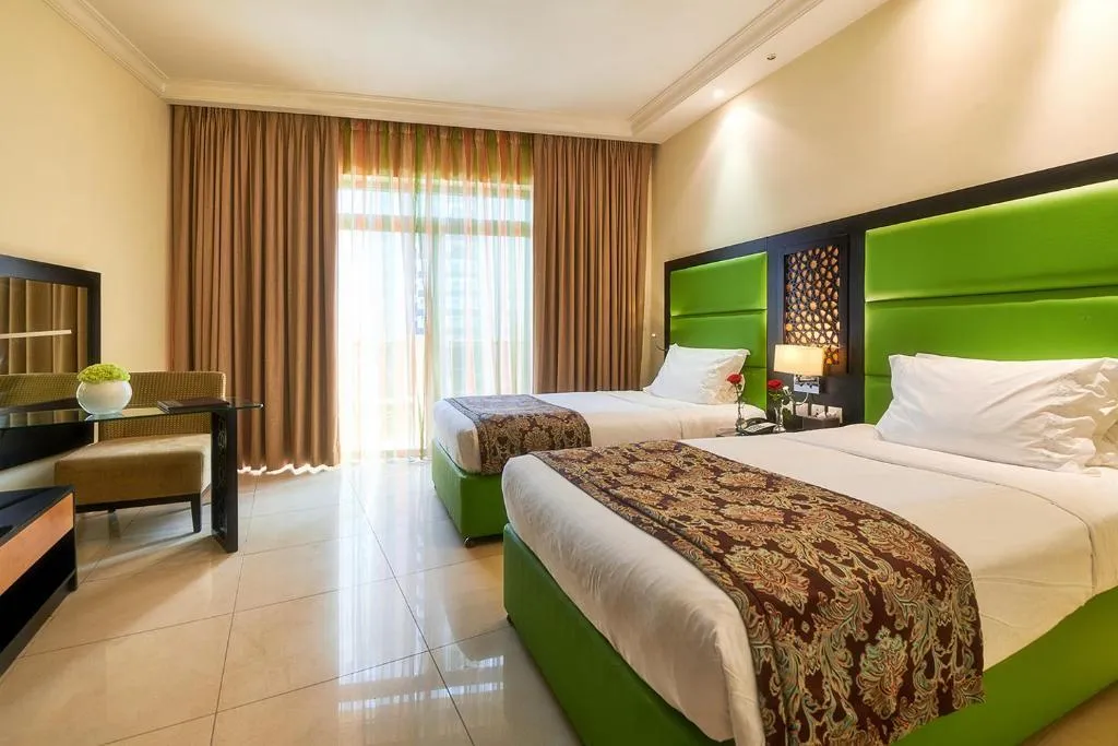 Double or Twin CLUB SEA VIEW Room, Bahi Ajman Palace Hotel, Dubai