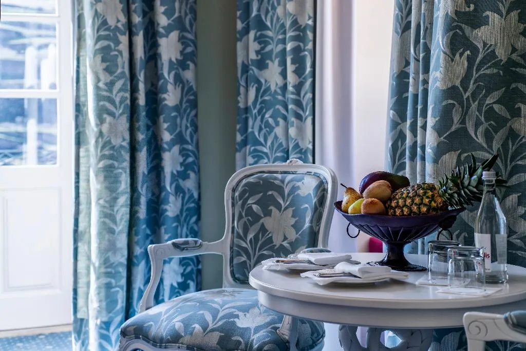 SUITE DELUXE RIVER VIEW Room, The Vintage House - Douro, Porto