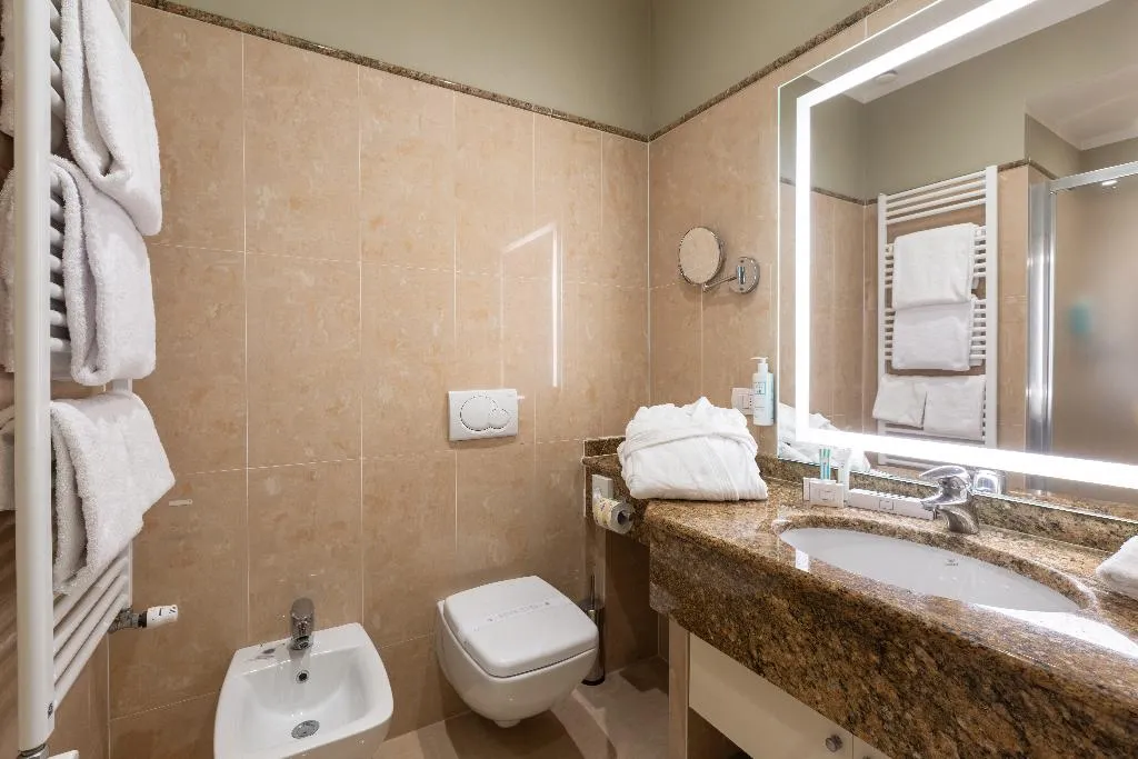 TRIPLE DELUXE Room, Embassy, Florence