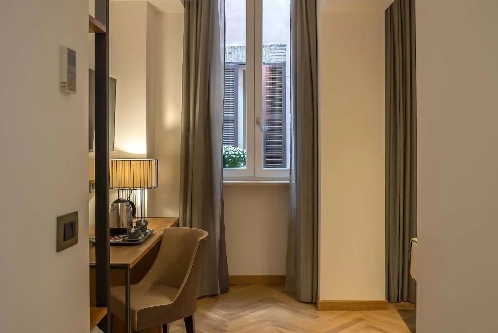 Room, Navona Essence Hotel, Rome