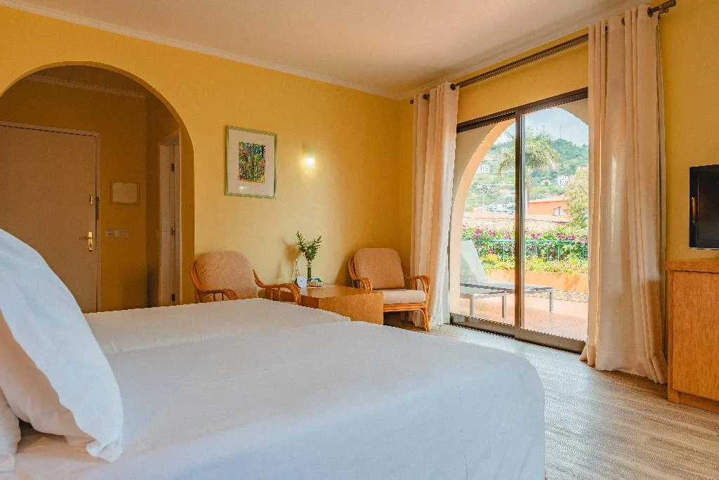 Double or Twin GARDEN VIEW Room, Quinta Splendida Wellness and Botanical Garden, Madeira