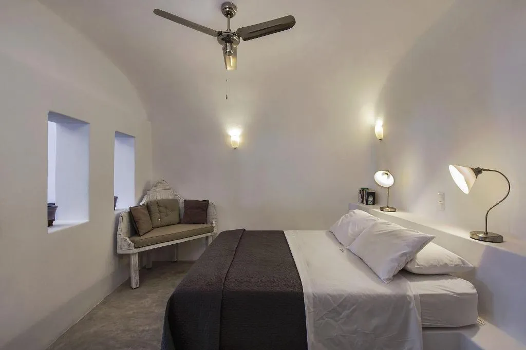 Room, Theodora Suites - Adults Only, Santorini