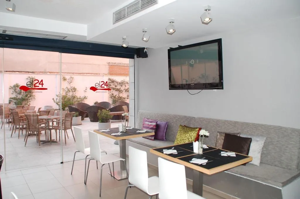 Bar, Eco Alcala Suites, Madrid