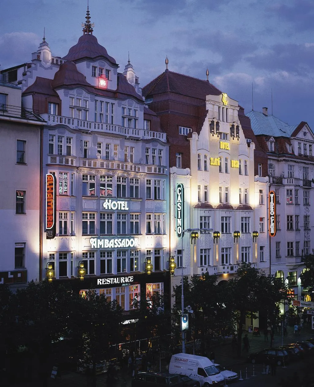 General view, Ambassador Zlata Husa, Prague