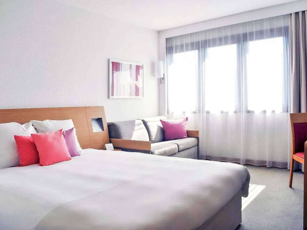 DOUBLE WITH DOUBLE BED Room, Novotel Gdansk Centrum, Gdansk