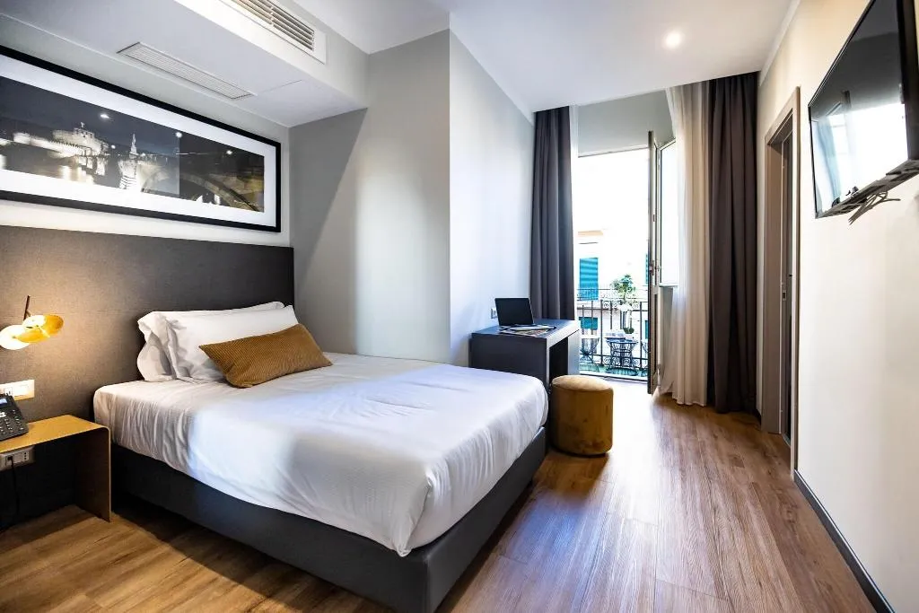 SINGLE COMFORT Room, The Cross, Rome