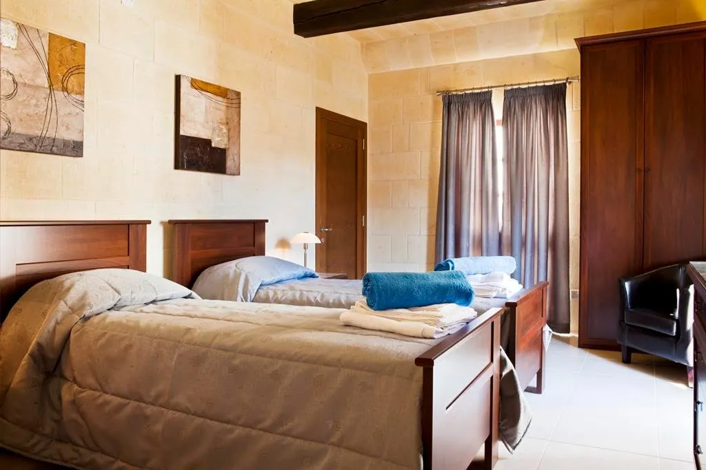 HOUSE STANDARD Room, Abraham's Gozo Farmhouses, Gozo