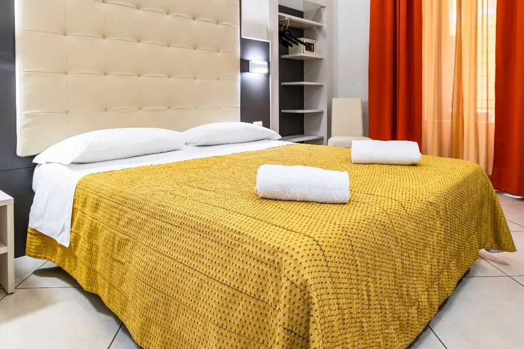 DOUBLE BASIC Room, Hotel Demó, Milan