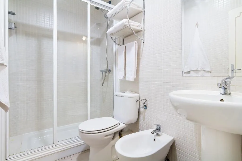 Room, Hostal Gran Via 63 Rooms, Madrid