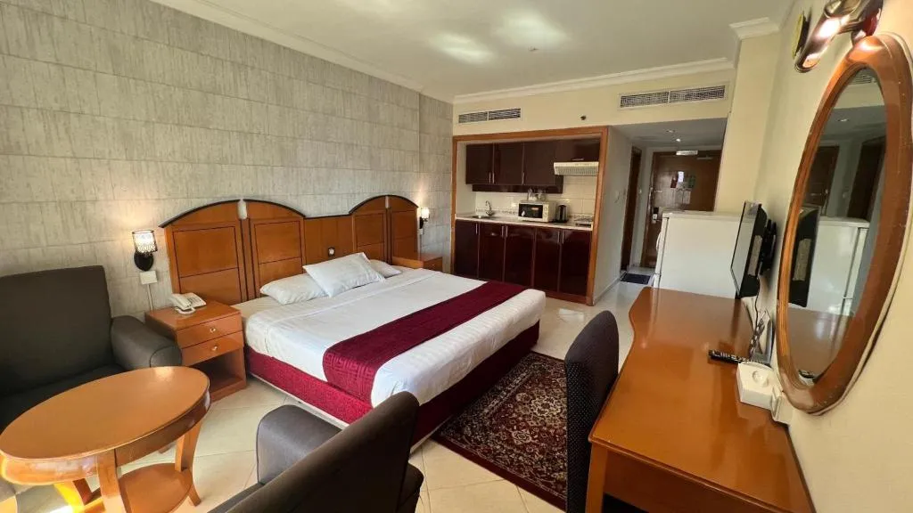 General view, Dolphin hotel Apartments Dubai, Dubai