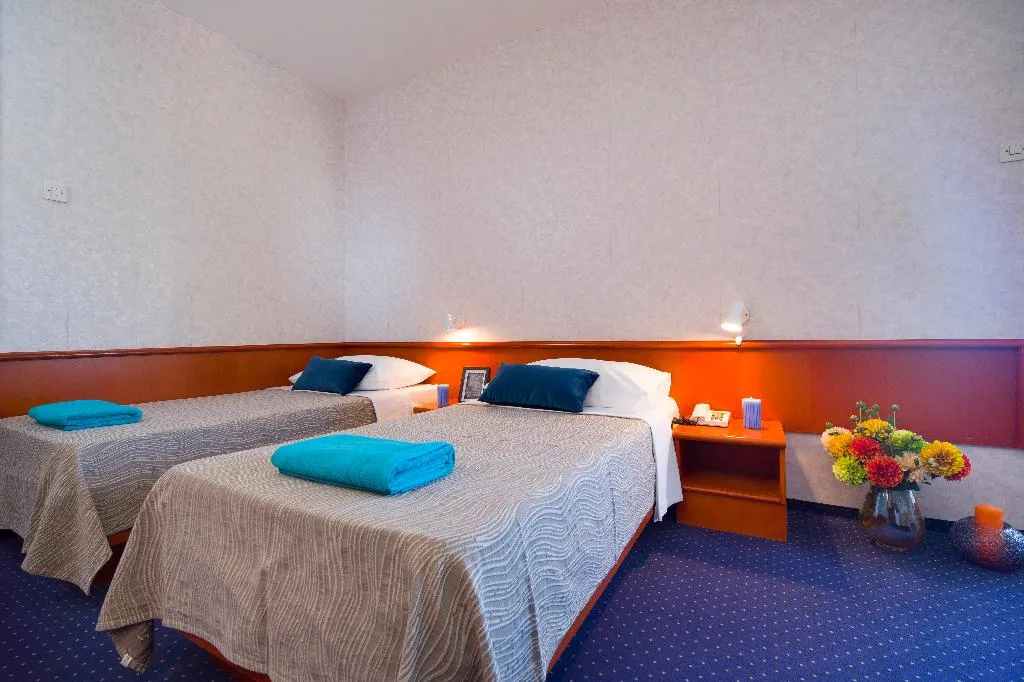 DOUBLE WITH AIR CONDITIONING Room, Laguna, Split