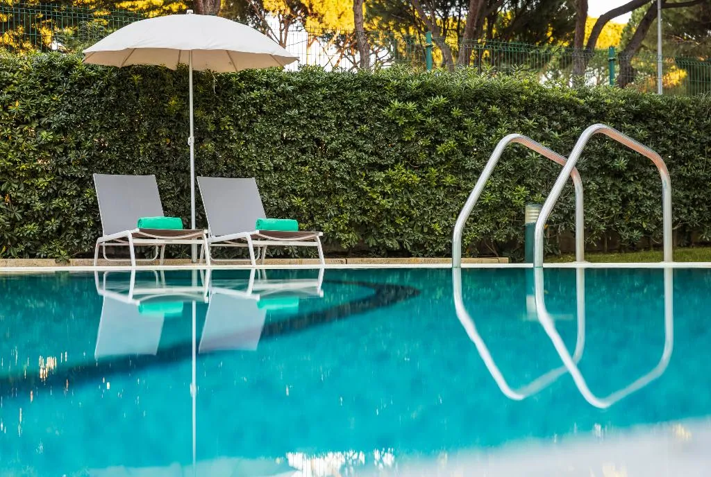 Pool, The Patio Suite Hotel, Algarve