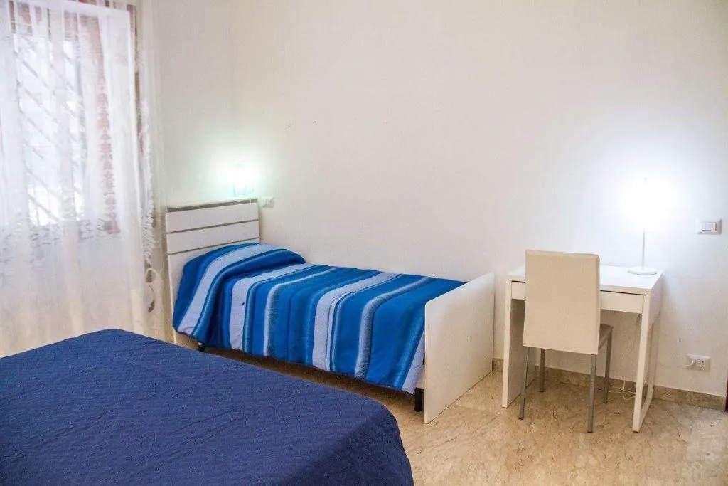 Room, B&B Domus Romae, Rome