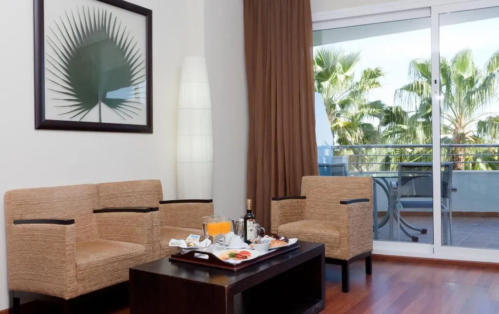 DOUBLE DELUXE Room, Senator Banus, Costa Del Sol