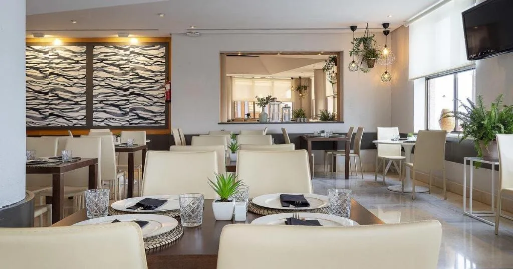 Restaurant, Hotel Cádiz Paseo del Mar, Affiliated by Meliá, Costa De La Luz