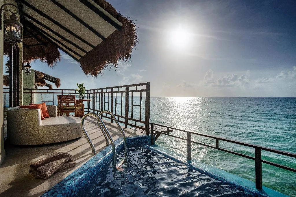 BUNGALOW STANDARD Room, Palafitos Overwater Bungalows El Dorado Maroma Al, Playa Del Carmen