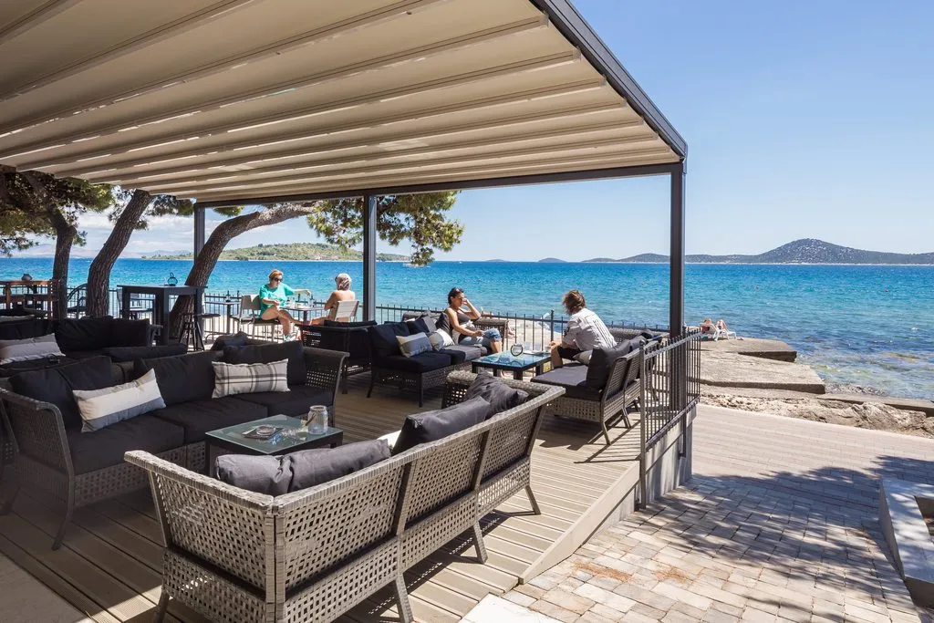 Beach, Villas Arausana and Antonina, Split