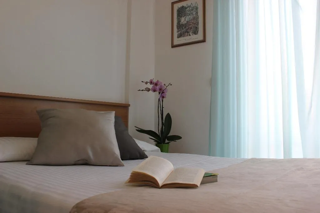 SINGLE STANDARD Room, Hotel Miramare, Naples