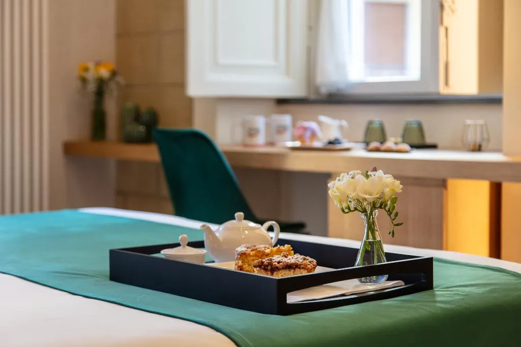 DOUBLE DELUXE WITH BALCONY Room, Fortunella Suites, Naples