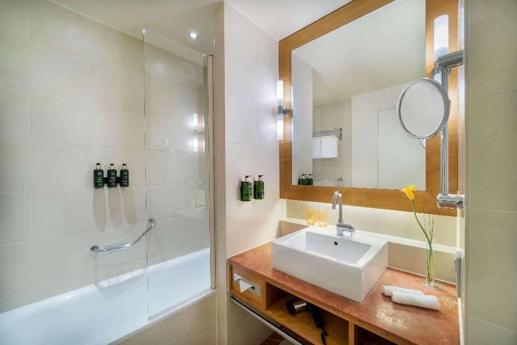 DOUBLE RIVER VIEW Room, Melia Berlin, Berlin