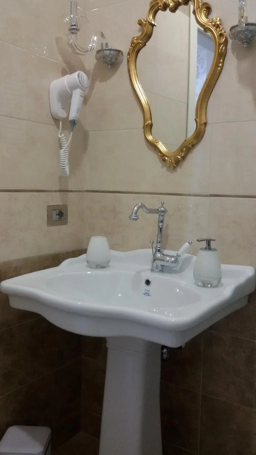 DOUBLE DELUXE Room, Daphnae House, Catania