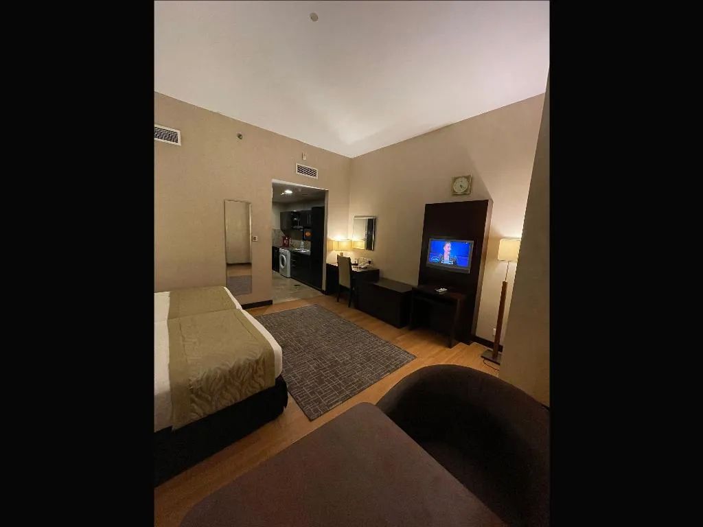 STUDIO STANDARD Room, Tulip Creek Hotel Apartment, Dubai