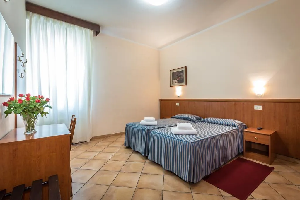 SINGLE CLASSIC Room, Real, Florence