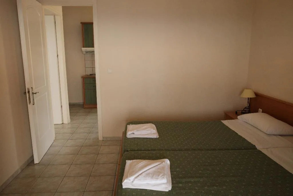 APARTMENT SEA VIEW TWO BEDROOMS Room, Agnantio, Kefallinia