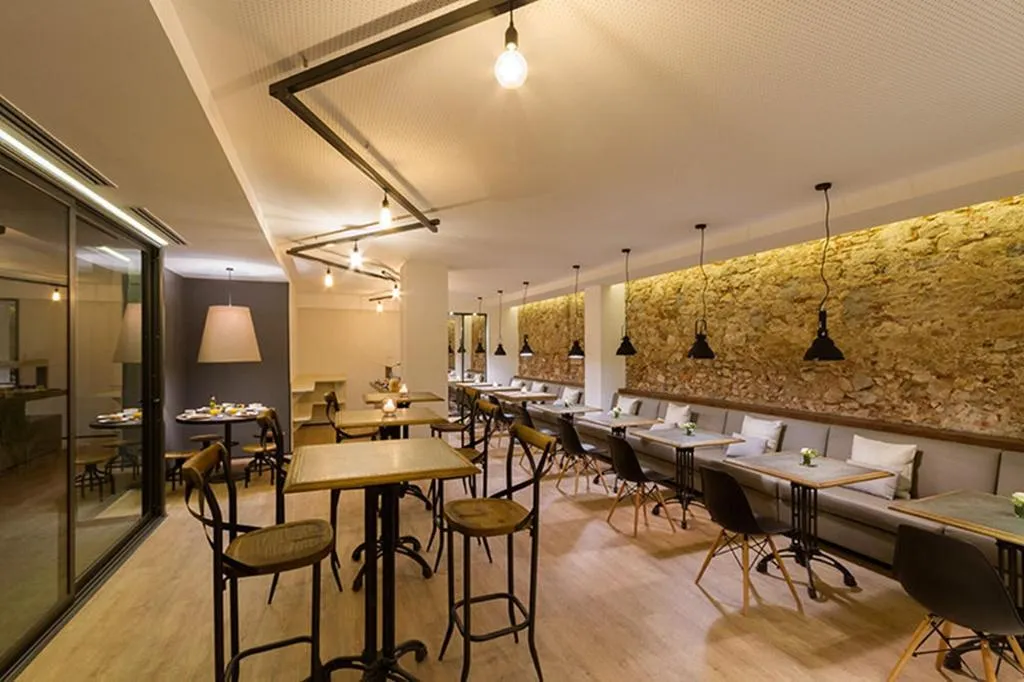 Restaurant, Hotel Well And Come, Barcelona