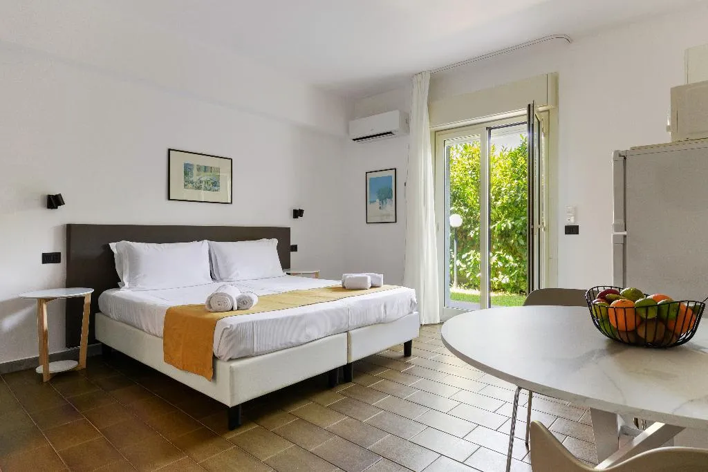 DOUBLE CAPACITY 1 Room, Villa Collina, Taormina