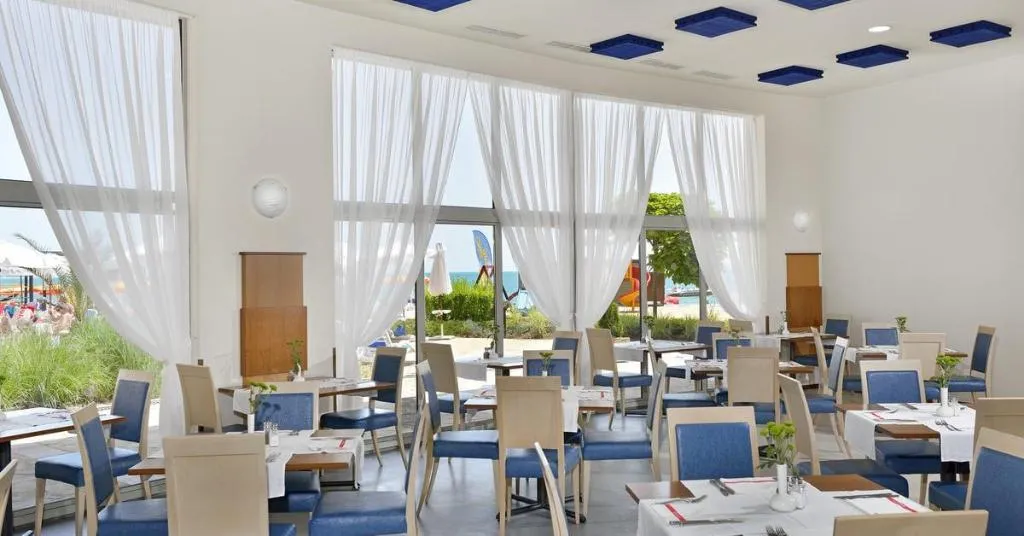 Restaurant, Sol Luna Bay Resort - All Inclusive, Bourgas
