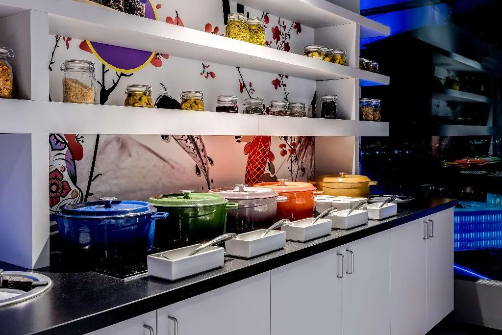 Restaurant, nhow Amsterdam RAI, Amsterdam