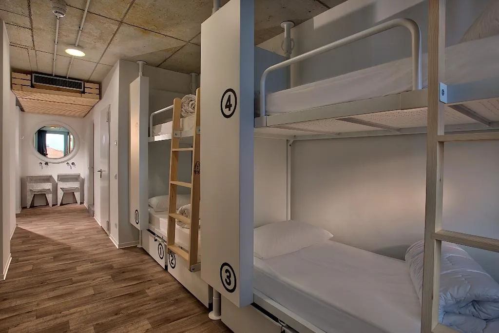 Bed in dormitory FEMALE ROOM Room, Anda Venice Hostel, Venice