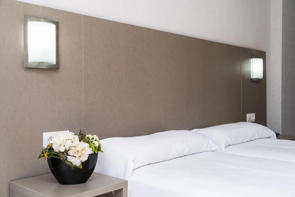 Room, Montesol Benidorm, Costa Blanca