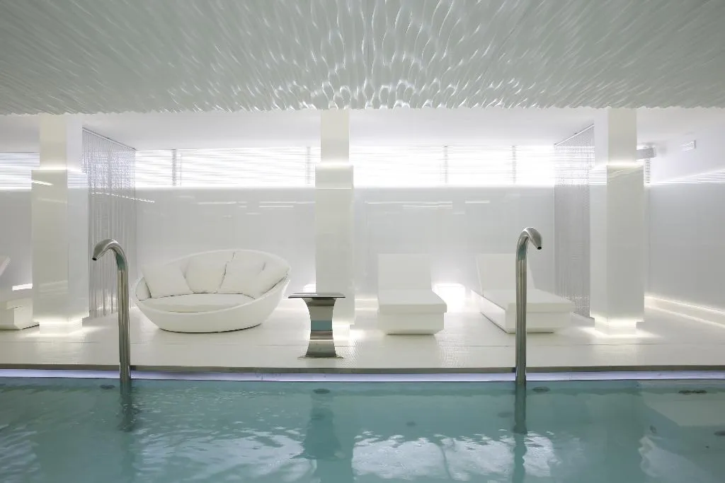 Sports and Entertainment, Hotel Illa D'or & Club Apartaments, Majorca