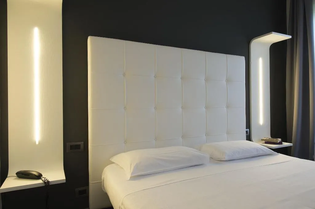 Room, Hotel San Francisco, Milan